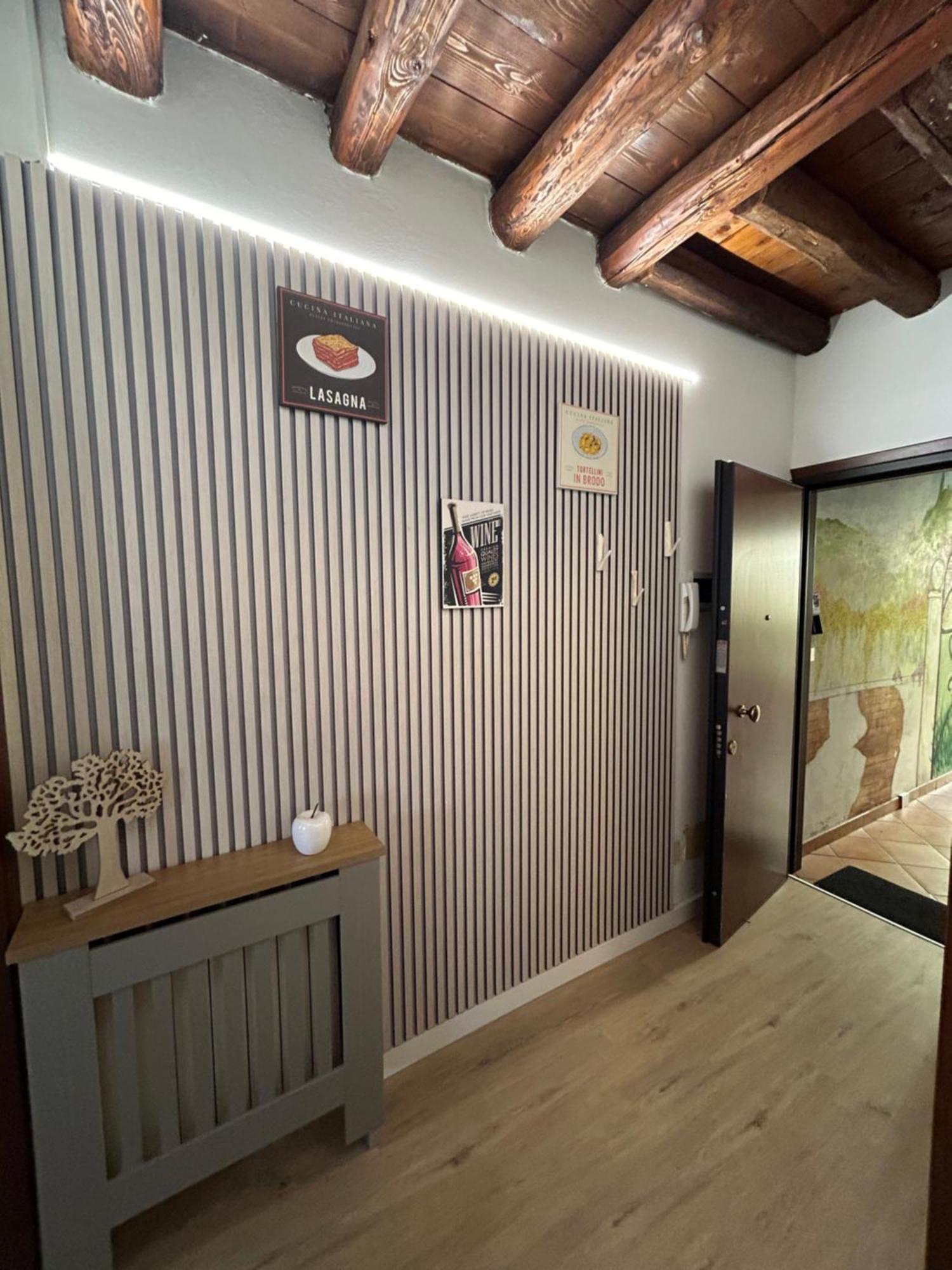 Wood 32 Family -Apartment Rovigo Buitenkant foto